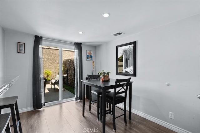 22524 Paseo Terraza, Saugus, CA 91350 - dining room featuring wood finished floors and recessed lighting