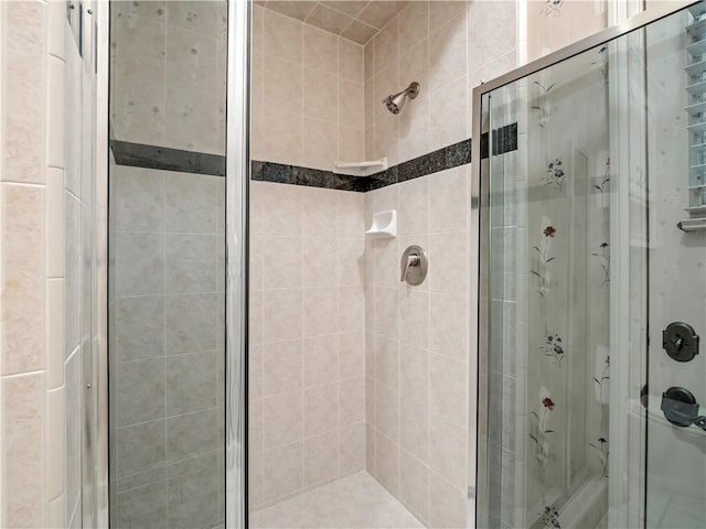 6660 N St Catherine Ct, Fresno, CA 93711 - bathroom with a shower stall
