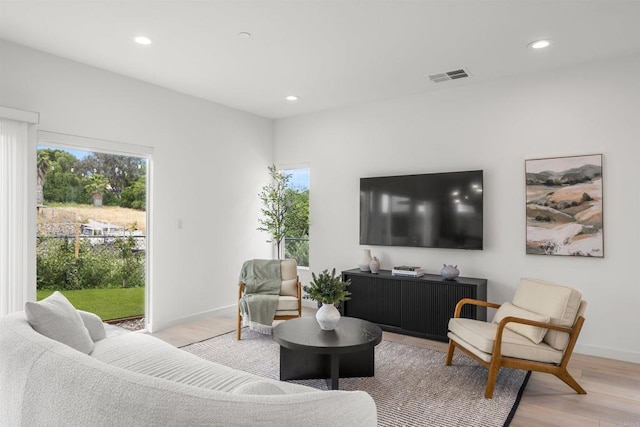 2210 Bonita Ct, Lemon Grove, CA 91945 - living area with light wood-style flooring and recessed lighting
