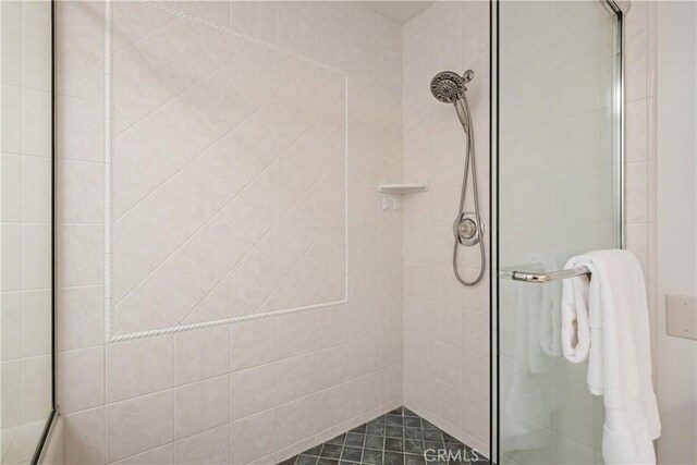 32512 Seven Seas Dr, Dana Point, CA 92629 - full bath with a shower stall