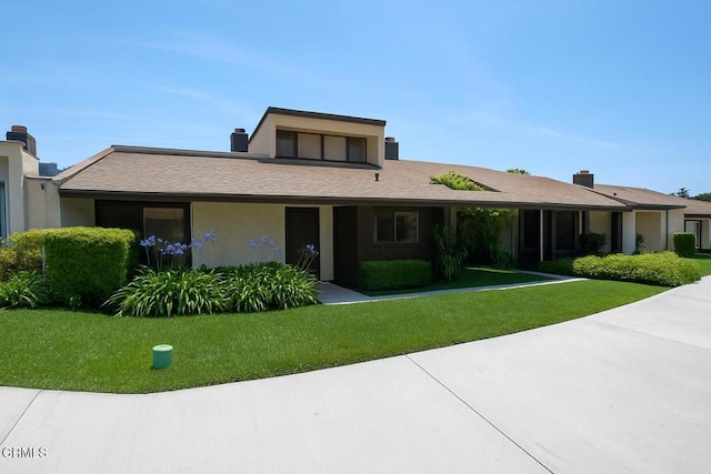 758 W Foothill Blvd, Monrovia, CA 91016 - view of front of home featuring a front lawn and a chimney