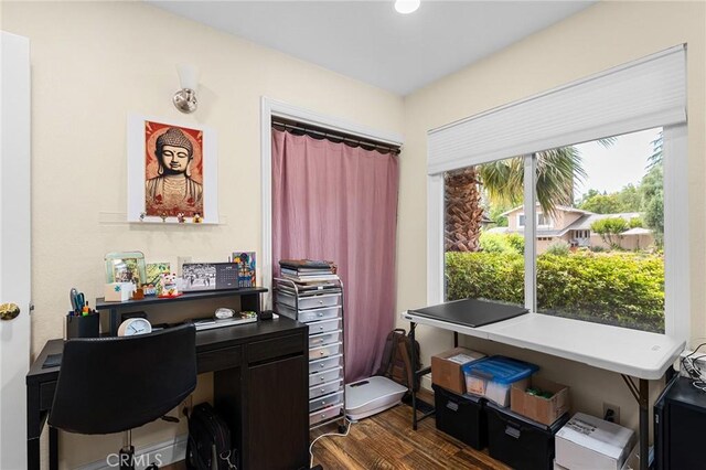 11 Tilden Ln, Chico, CA 95928 - home office with dark wood-style floors