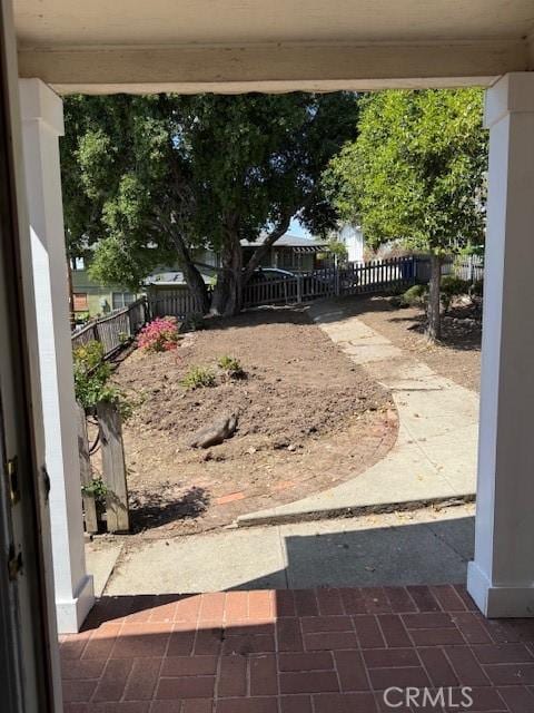 4544 Tulip Ave, Oakland, CA 94619 - view of yard with a patio area