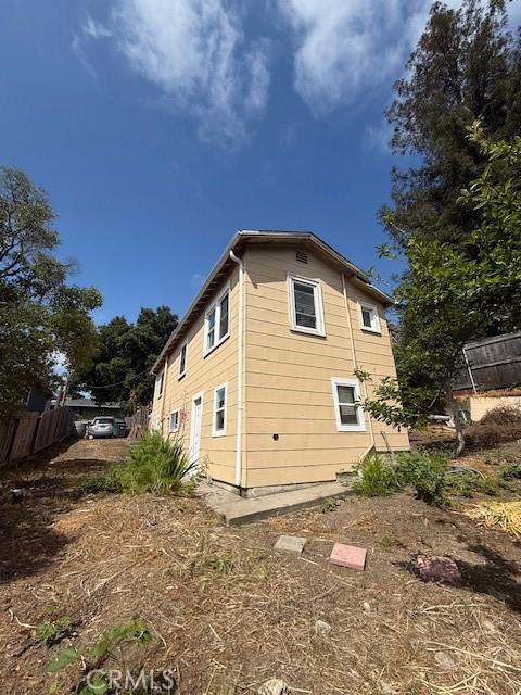 4544 Tulip Ave, Oakland, CA 94619 - view of side of property