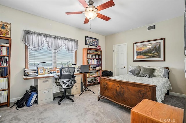 1440 8th St, Manhattan Beach, CA 90266 - bedroom with carpet and a desk