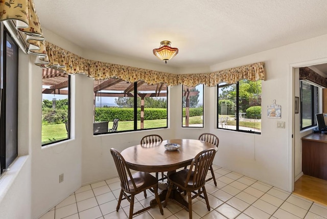 2221 Cortina Cir, Escondido, CA 92029 - dining room featuring light tile patterned floors