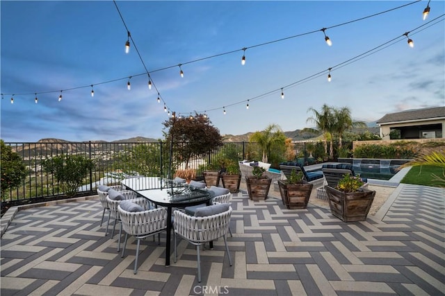 25176 Golden Maple Dr, Canyon Country, CA 91387 - photo 18