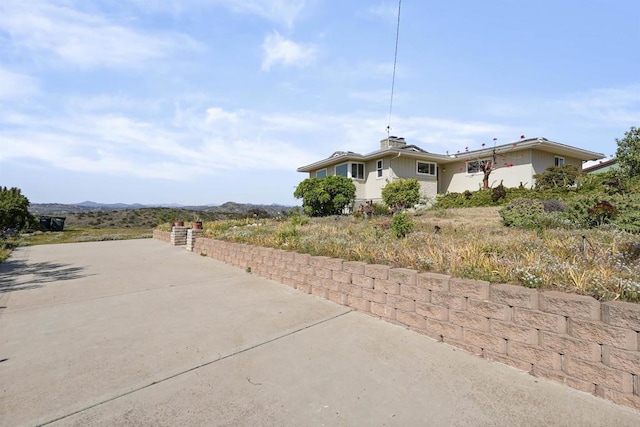 5884 Redondo Dr, Bonsall, CA 92003 - view of side of property