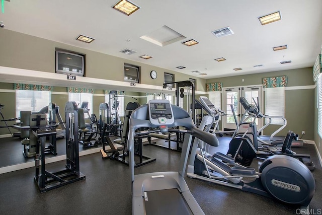 12737 Savannah Creek Dr Unit 280, San Diego, CA 92128 - workout area featuring baseboards