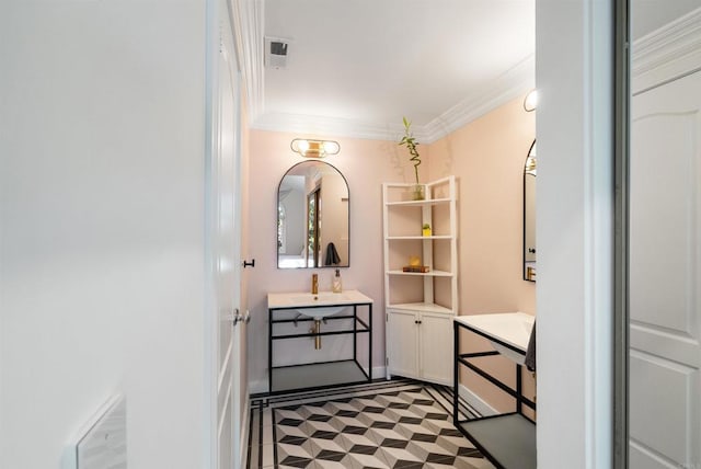 750 Breeze Hill Rd Unit 112, Vista, CA 92081 - bathroom featuring ornamental molding and vanity