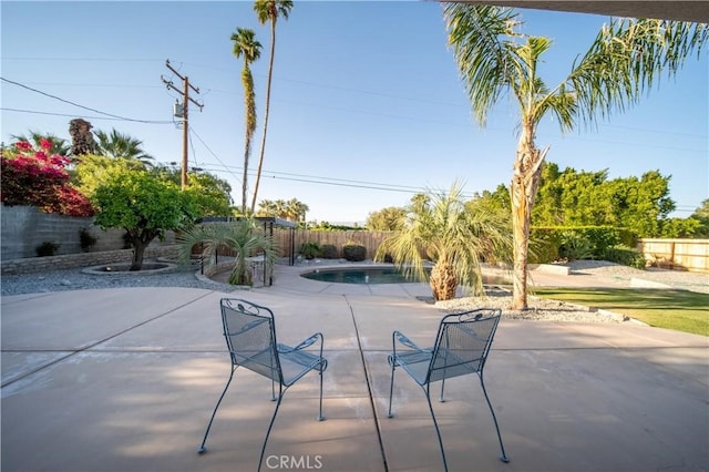 73466 Salt, Cedar, Palm Desert, CA 92260 - fenced backyard featuring a patio