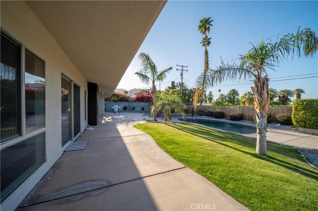 73466 Salt, Cedar, Palm Desert, CA 92260 - fenced backyard with a patio