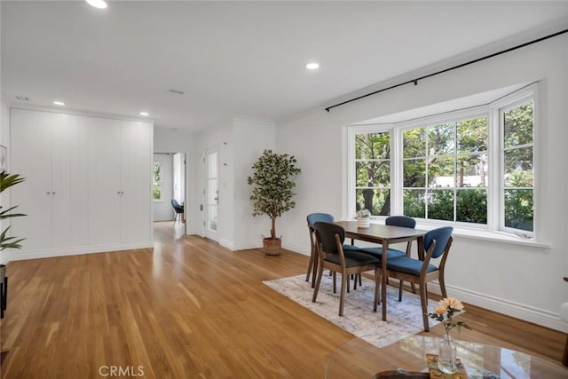 1000 N Chester Ave, Pasadena, CA 91104 - dining area featuring light wood-style floors and recessed lighting