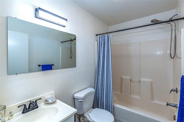 15015 Tacuba Dr, La Mirada, CA 90638 - bathroom with shower / bathtub combination with curtain, vanity, and a textured wall