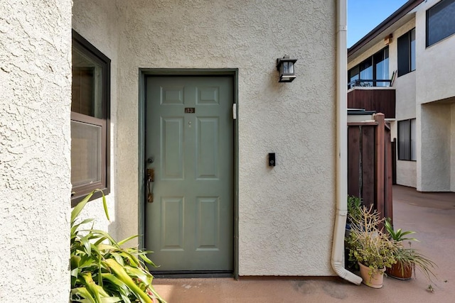 6323 Reseda Blvd Unit 13, Tarzana, CA 91335 - view of exterior entry featuring stucco siding