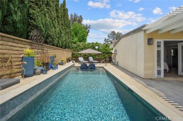 21845 Tumbleweed Cir, Lake Forest, CA 92630 - view of swimming pool featuring a patio area