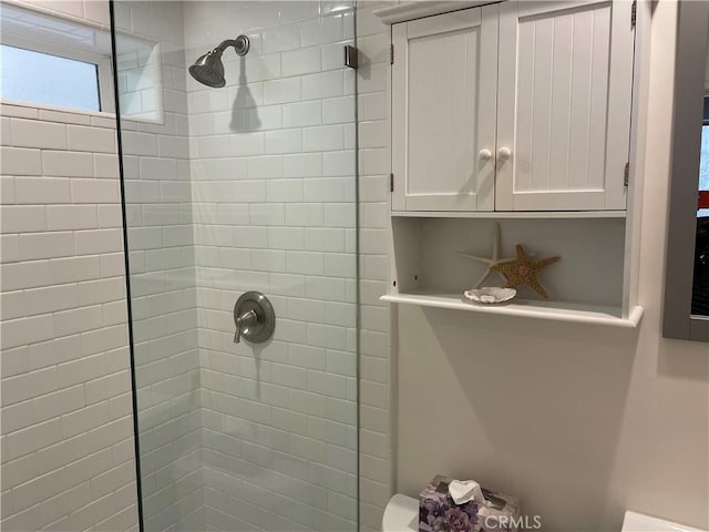 200 39th St, Manhattan Beach, CA 90266 - full bath with tiled shower