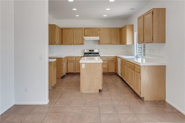 13145 Falcon Trl, Victorville, CA 92392 - photo 6