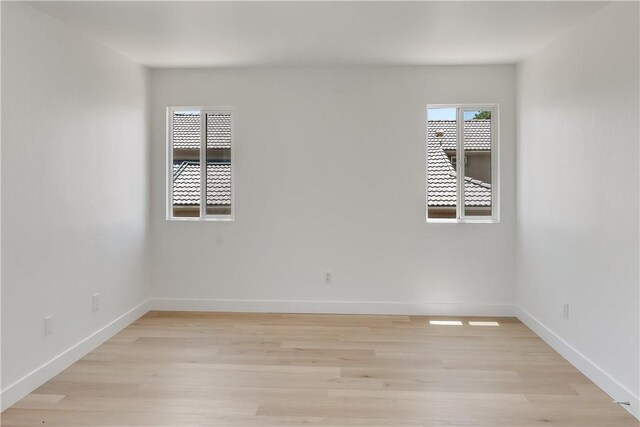 13145 Falcon Trl, Victorville, CA 92392 - photo 16