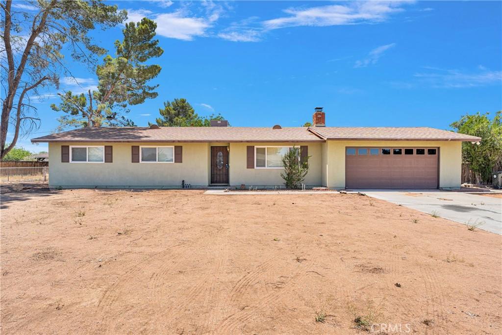 15530 Dakota Rd, Apple Valley, CA 92307 - photo 1