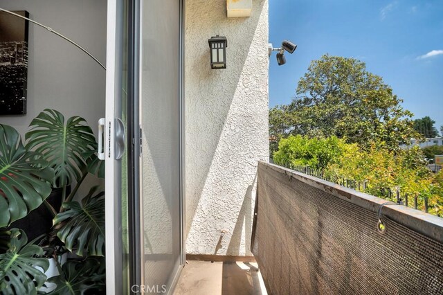 6323 Reseda Blvd Unit 39, Tarzana, CA 91335 - view of balcony