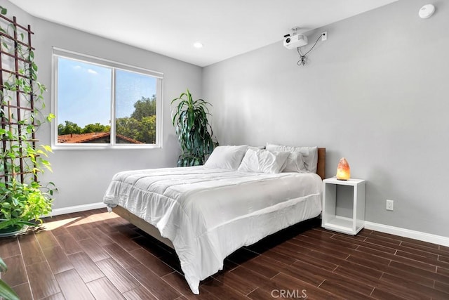 6323 Reseda Blvd Unit 39, Tarzana, CA 91335 - bedroom with dark wood finished floors and recessed lighting