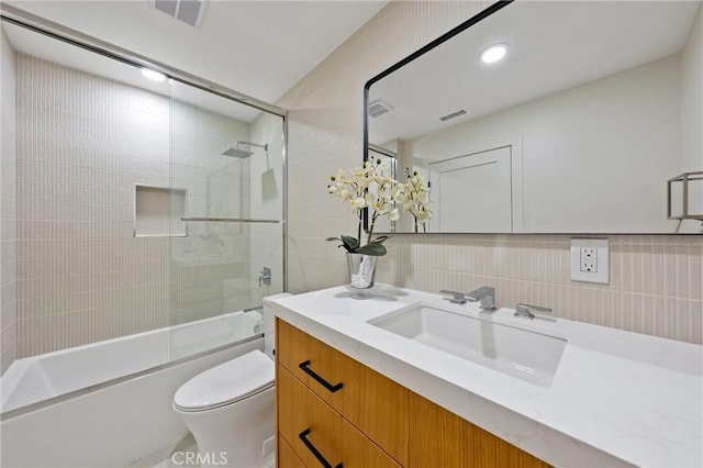 2901 N Biskra Rd, Palm Springs, CA 92262 - full bathroom with vanity, bathtub / shower combination, decorative backsplash, and recessed lighting