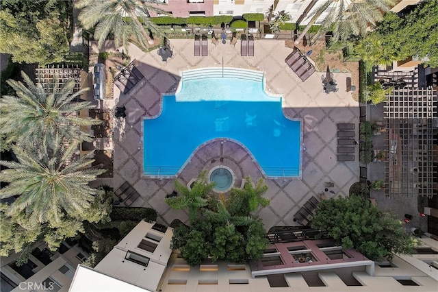 24545 Town Center Dr Unit 5405, Valencia, CA 91355 - aerial view of a pool area