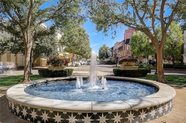 24545 Town Center Dr Unit 5405, Valencia, CA 91355 - surrounding community featuring a residential view