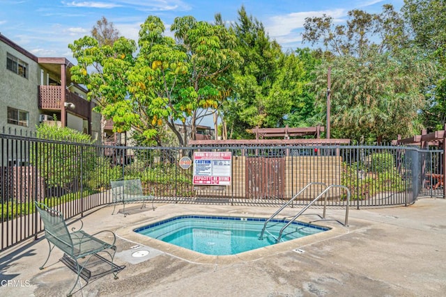 5870 Benner St Unit 102, Los Angeles, CA 90042 - view of swimming pool with a hot tub