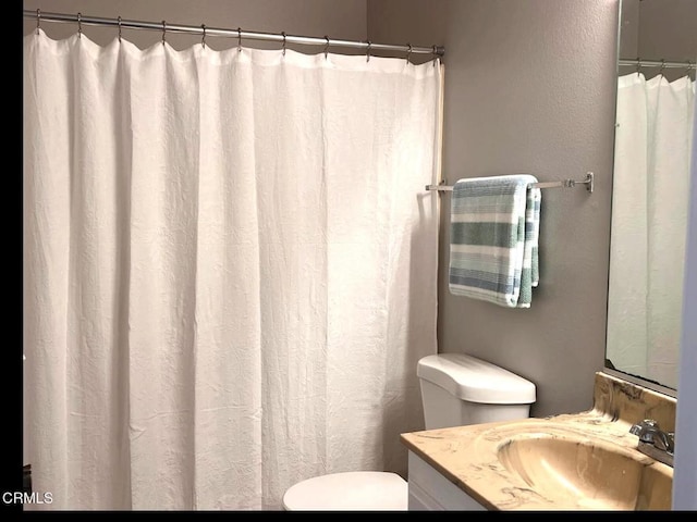 5870 Benner St Unit 102, Los Angeles, CA 90042 - bathroom featuring toilet and vanity