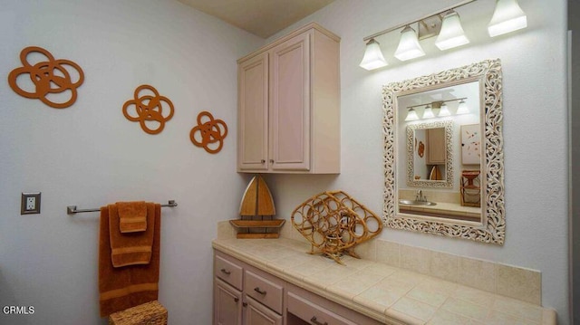 1239 Bayside Ln, Oxnard, CA 93035 - view of bathroom