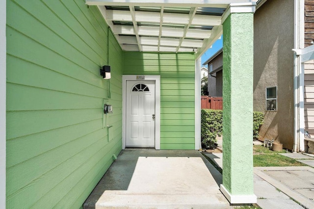 15140 Chase St, North Hills, CA 91343 - entrance to property