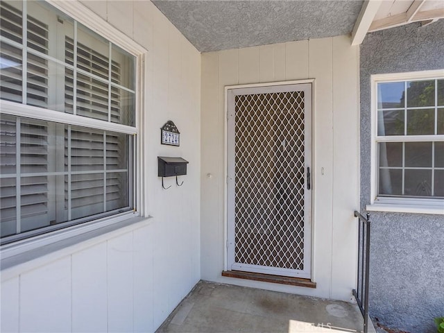 2724 Scott Rd, Burbank, CA 91504 - property entrance