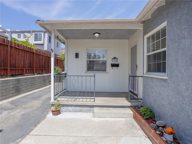 2724 Scott Rd, Burbank, CA 91504 - doorway to property with covered porch