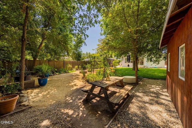 216 N Fulton St, Ojai, CA 93023 - fenced backyard with a patio