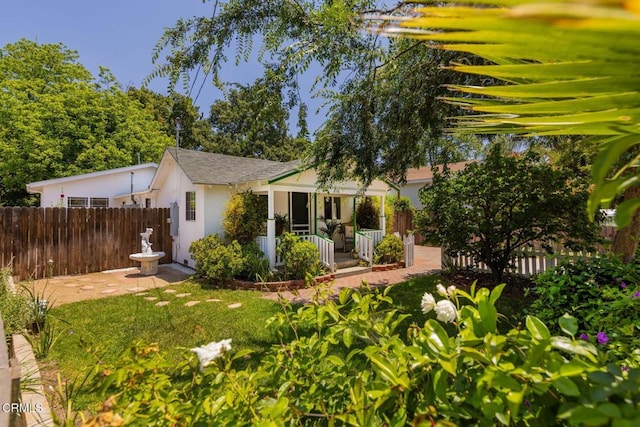 216 N Fulton St, Ojai, CA 93023 - back of house with stucco siding and a porch