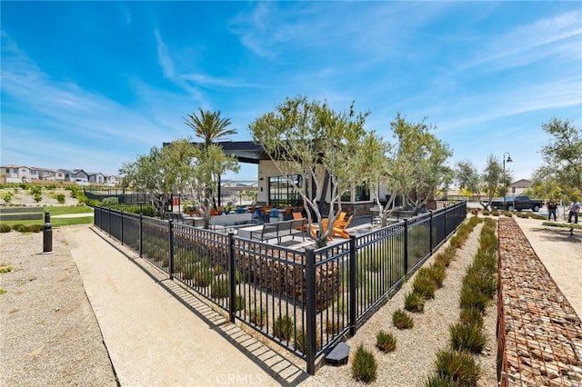 16502 Casa Grande Ave Unit 318, Fontana, CA 92336 - view of property's community