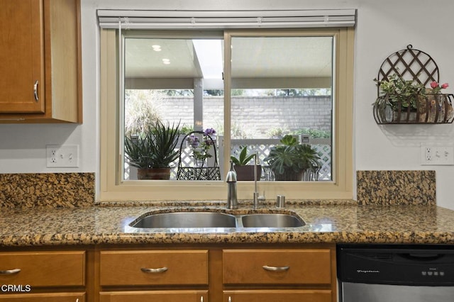 44117 Village Unit 44, Camarillo, CA 93012 - photo 13
