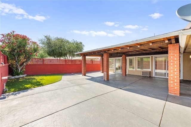 25925 Roanoke Rd, Menifee, CA 92586 - view of patio