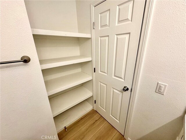 13105 Via Tuscany, Riverside, CA 92503 - view of closet