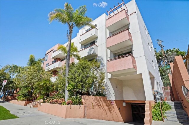 2010 S Beverly Glen Blvd Unit 103, Los Angeles, CA 90025 - view of building exterior
