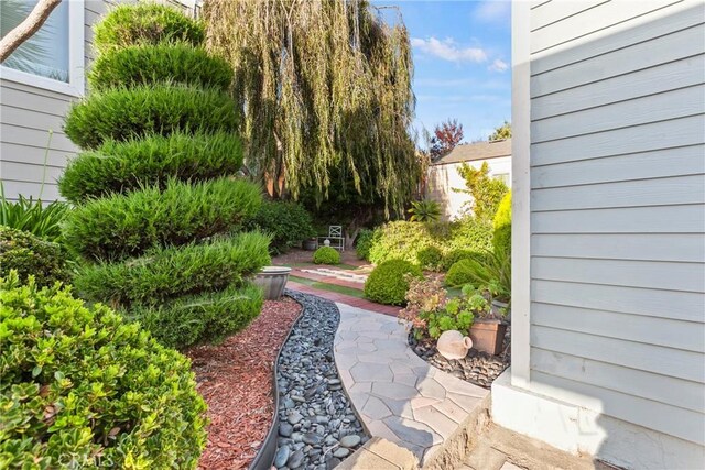 2892 Los Feliz Ct Unit 37, San Luis Obispo, CA 93401 - view of yard