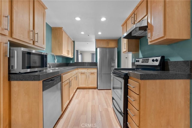 200 S Catalina Ave Unit 307, Redondo Beach, CA 90277 - photo 2