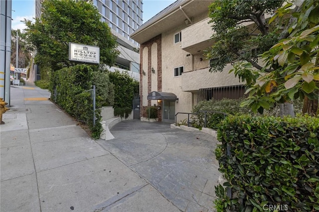 1228 N La Cienega Blvd Unit 105, West Hollywood, CA 90069 - photo 2