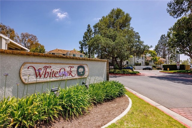 25644 Mont Pointe Unit 1A, Lake Forest, CA 92630 - community / neighborhood sign featuring a residential view