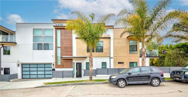 615 El Redondo Ave, Redondo Beach, CA 90277 - view of property featuring an attached garage