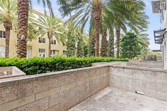 6400 Crescent E Unit 121, Playa Vista, CA 90094 - view of patio