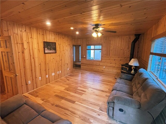 33308 Iris Dr, Green Valley Lake, CA 92341 - photo 3