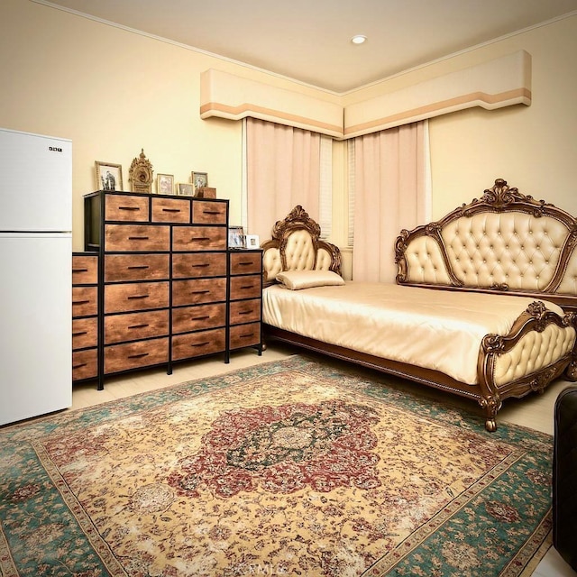 162 Dusty Rose Ct, Simi Valley, CA 93065 - bedroom featuring freestanding refrigerator, crown molding, and recessed lighting